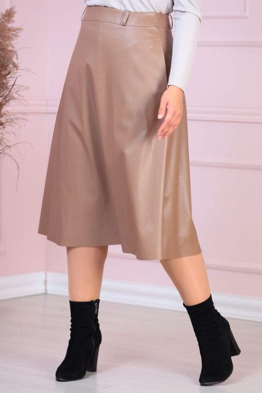 Beige eco-leather skirt for women